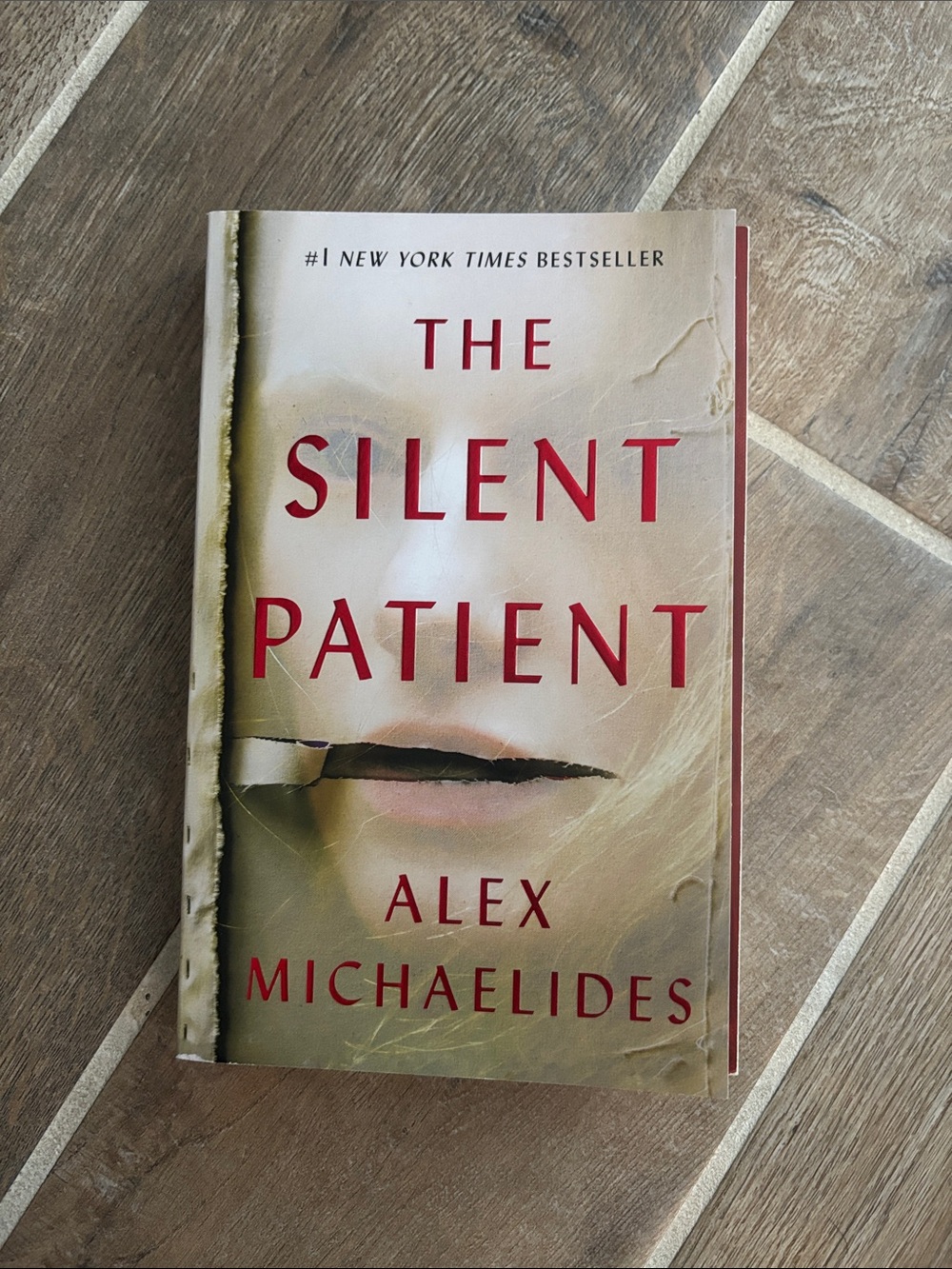 Alex Michaelides The Silent Patient Hardcover - Red and Cream